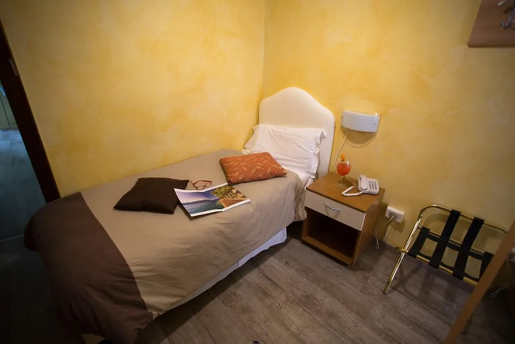 Locanda San Marco Bed & Breakfast Torri Del Benaco