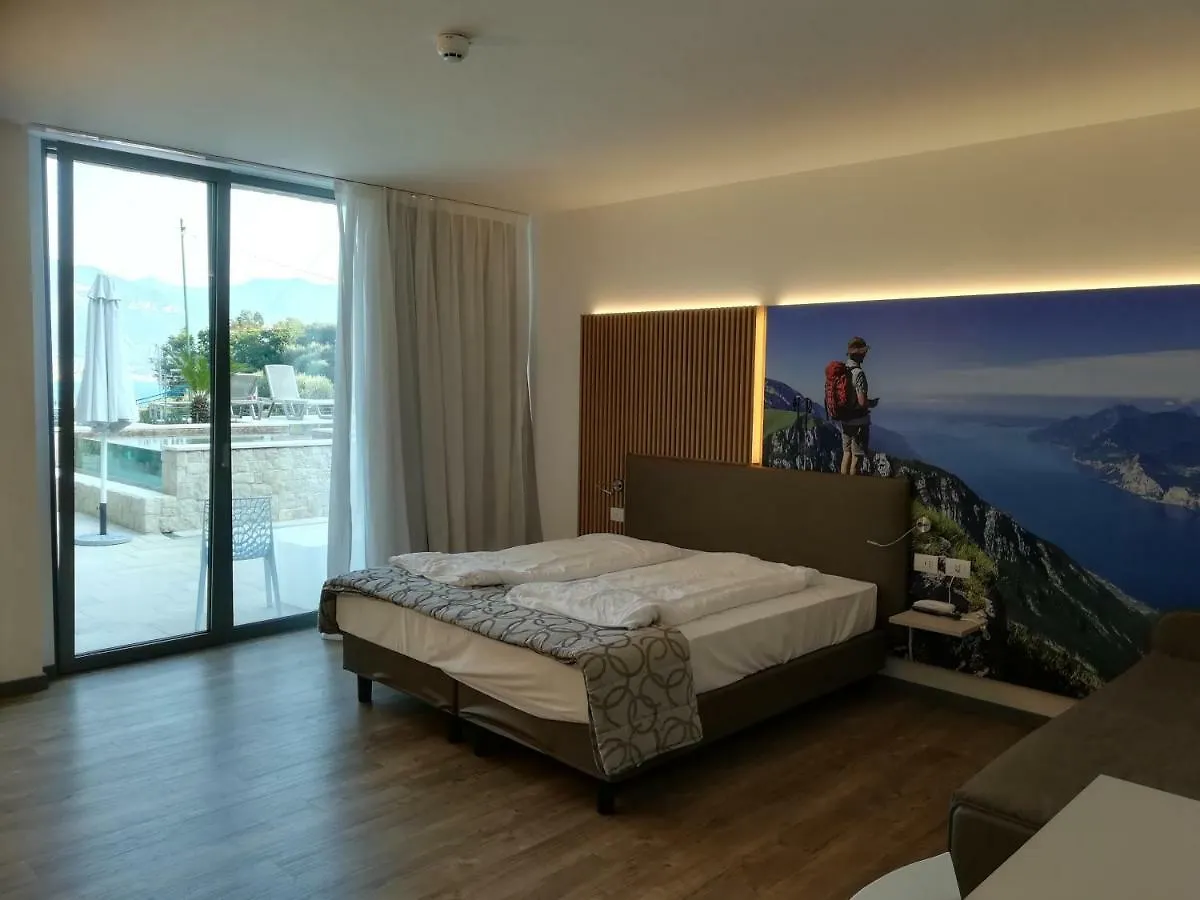 Locanda San Marco Bed & Breakfast Torri Del Benaco 2*,