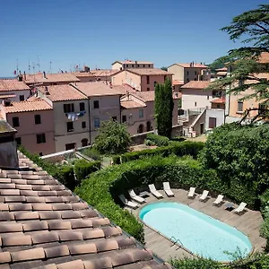 Palazzo La Fenice Aparthotel