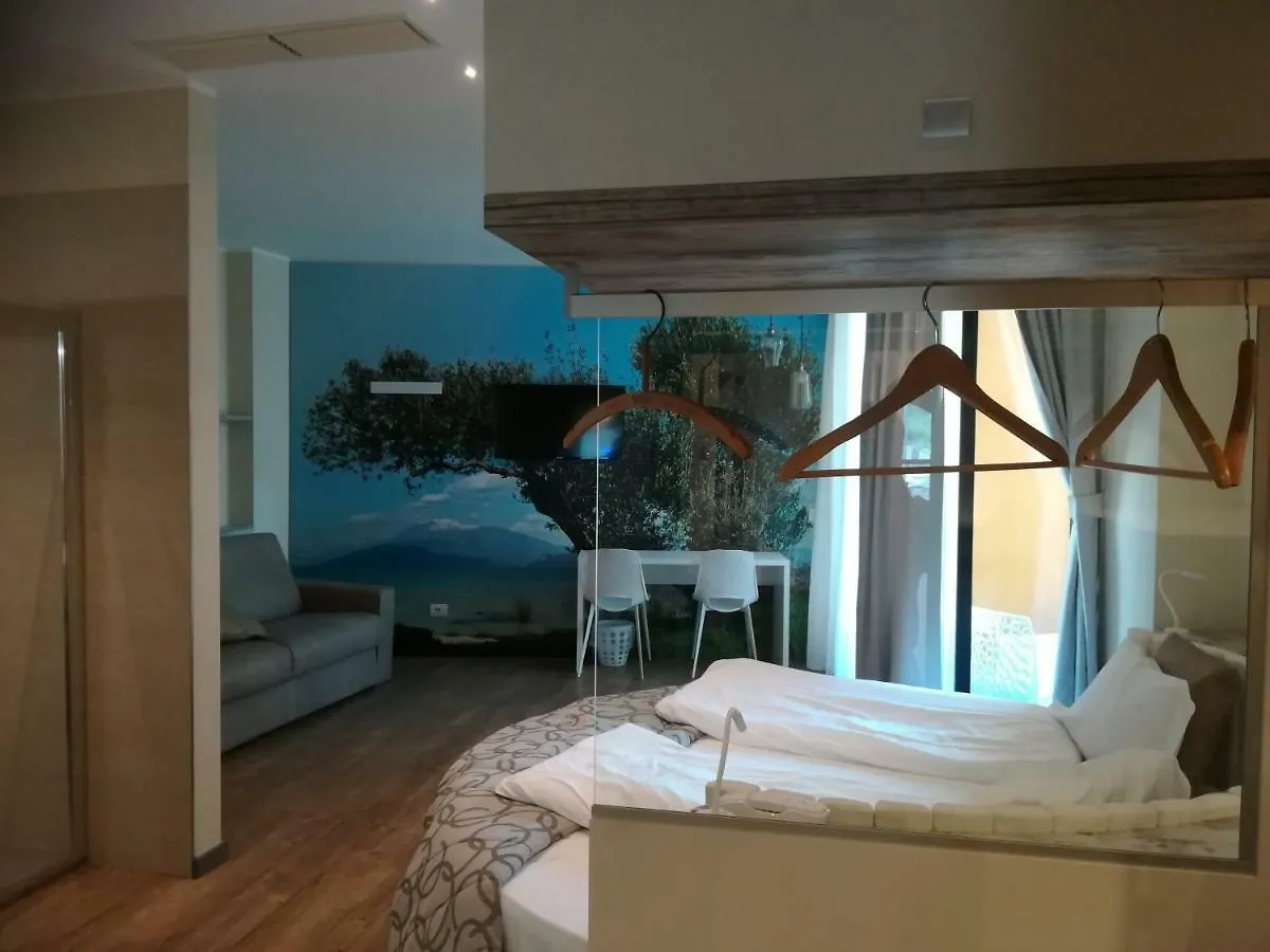**  Locanda San Marco Bed & Breakfast Torri Del Benaco Italy